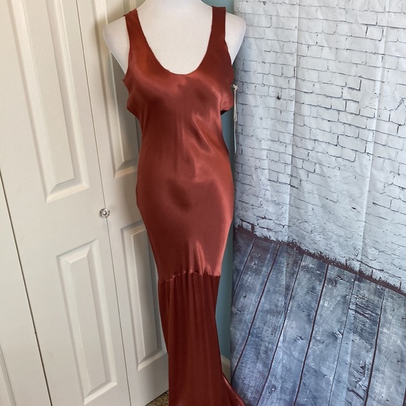 If By The Sea NWT Anthropologie Maxi Dress Button Back Train Detail Copper Sz S - Picture 9 of 16